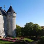 Bed & Breakfast Chambres D'hotes Chateau De La Motte 2*