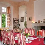 Chambres D'hotes Chateau De La Motte Bed & Breakfast
