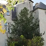 Chambres D'hotes Chateau De La Motte 2*
