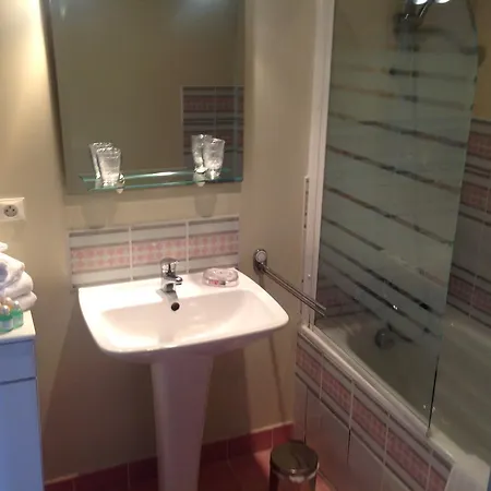 Frühstückspension Chambres D'hotes Chateau De La Motte 2*