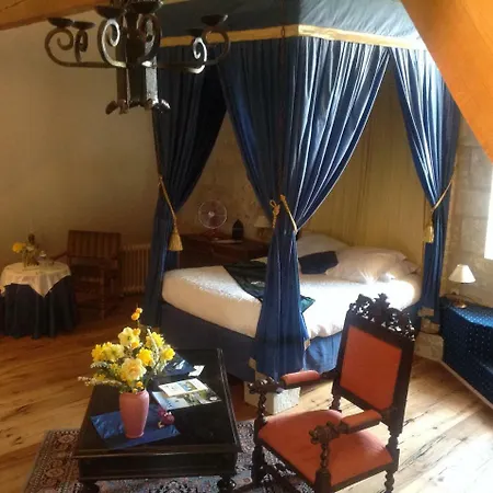 Bed & Breakfast Chambres D'hotes Chateau De La Motte Usseau (Vienne)