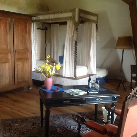 Chambres D'hotes Chateau De La Motte Bed & Breakfast