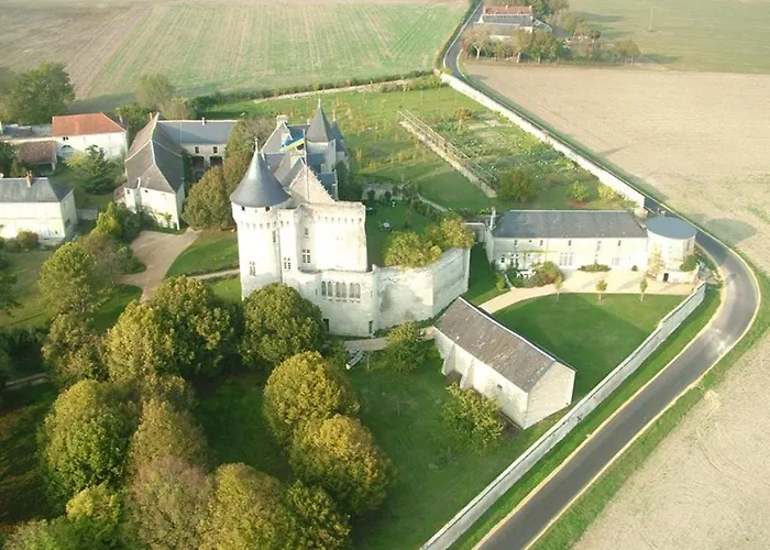 Chambres D'hotes Chateau De La Motte Bed & Breakfast Usseau (Vienne)