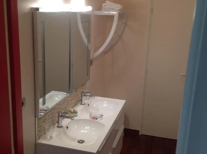 Chambres D'hotes Chateau De La Motte Bed & Breakfast Usseau (Vienne)