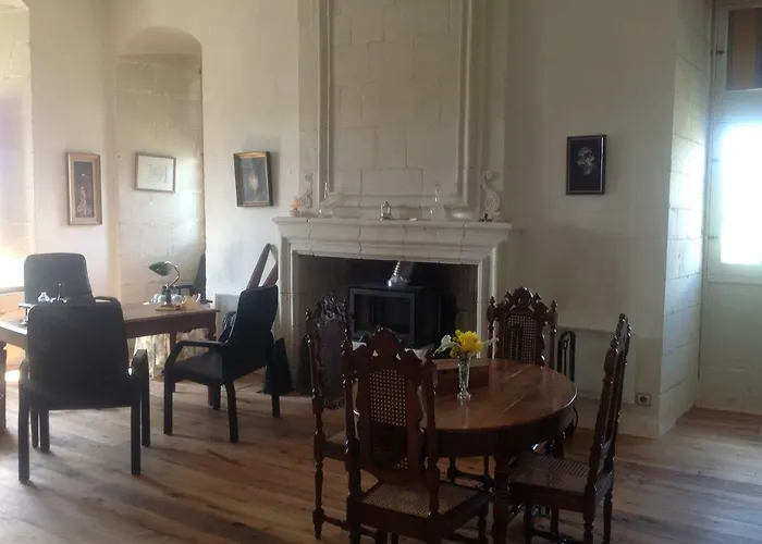 Bed & Breakfast Chambres D'hotes Chateau De La Motte Usseau (Vienne)